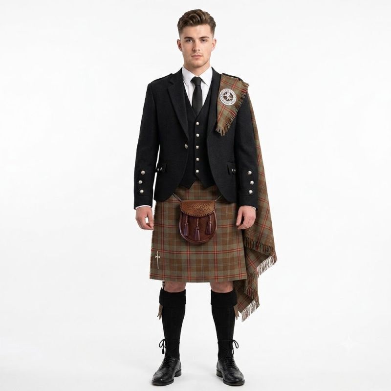 Young Weathered Tartan Kilt and Argyle Jacket Kilt Outfit Young Weathered Tartan Kilt and Argyle Jacket Kilt Outfit